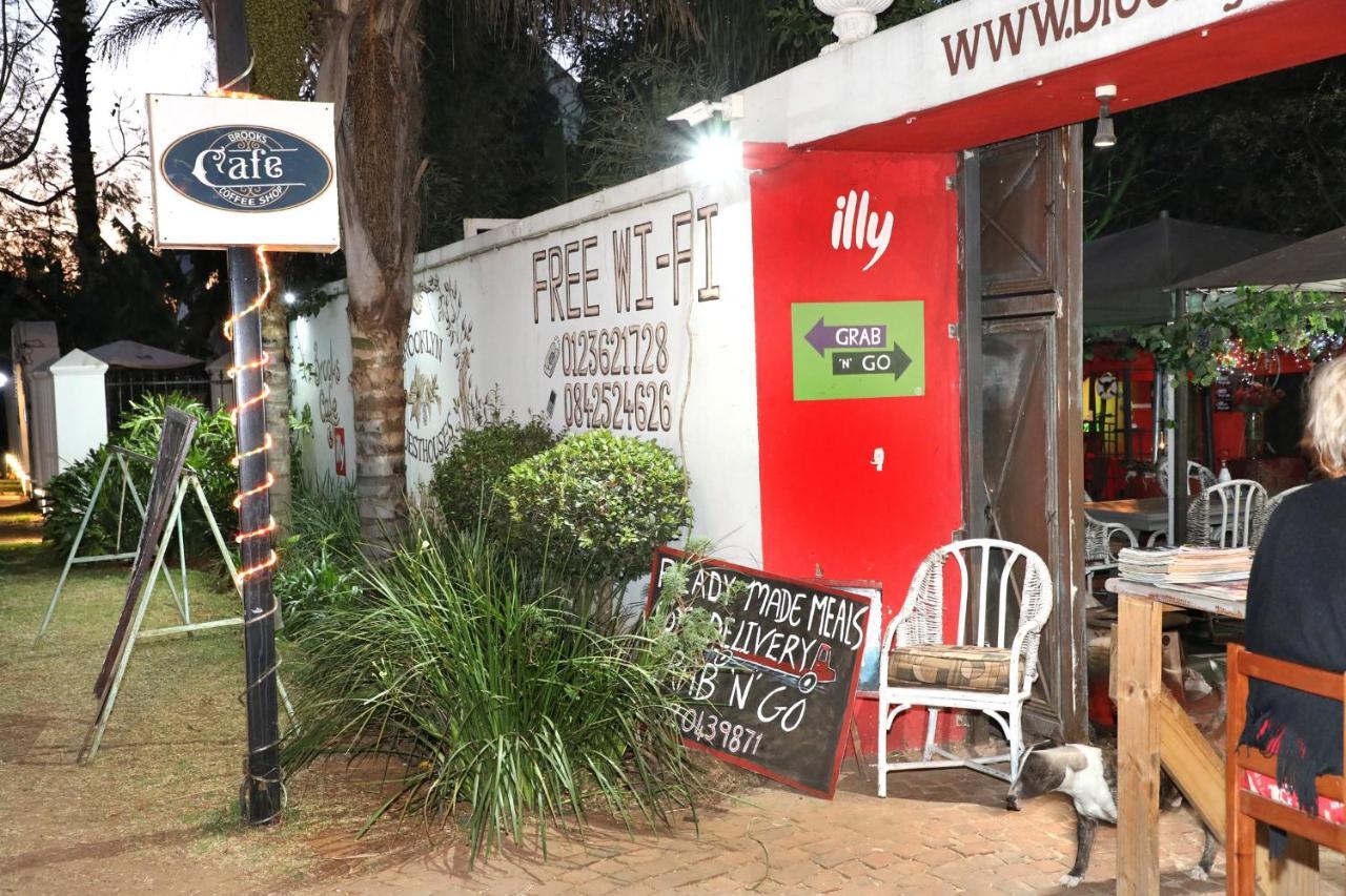 Brooklyn Guesthouses Pretoria-Noord Exterior foto